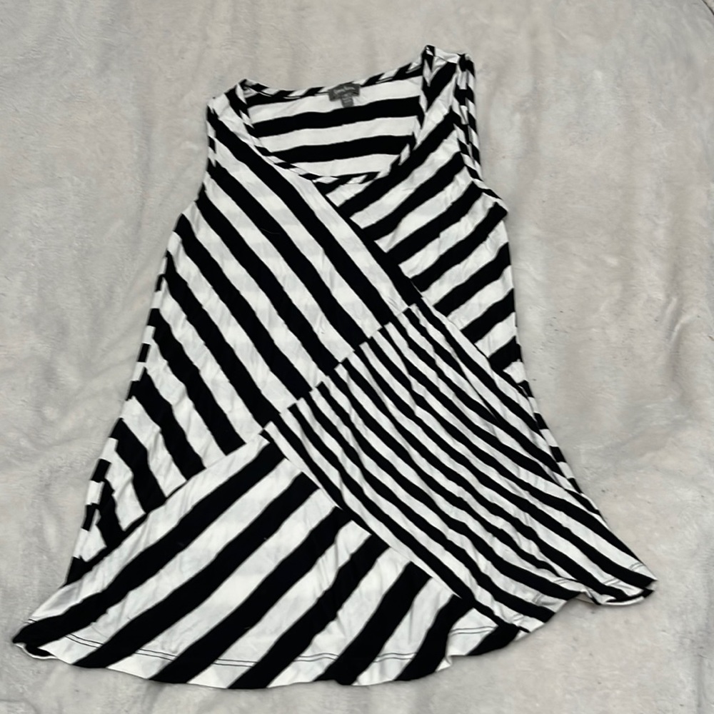 Neiman Marcus tanks top blouse- Excellent condition